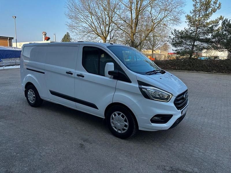 Gebraucht Ford Transit Custom 131 PS (96 kW) 2018 Weiß Van / Kleinbus