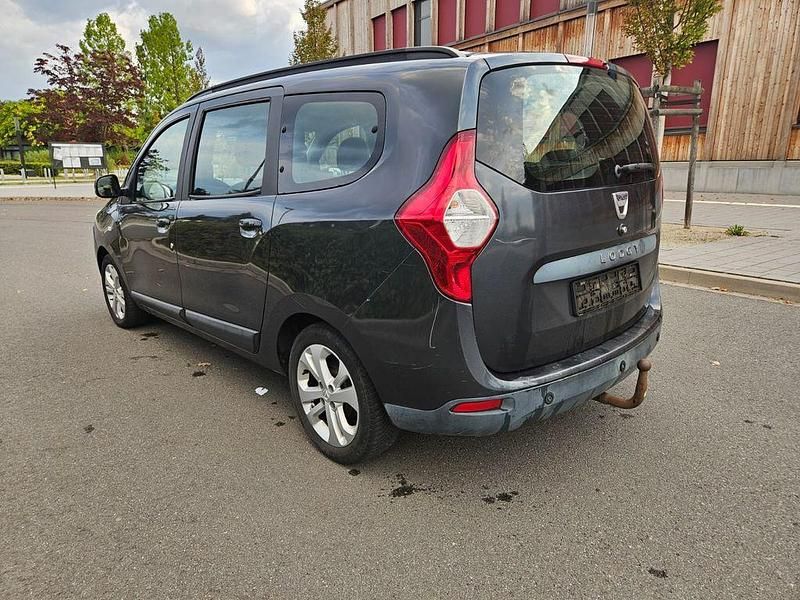 Gebraucht Dacia Lodgy 107 PS (78 kW) 2012 Grau Van / Kleinbus