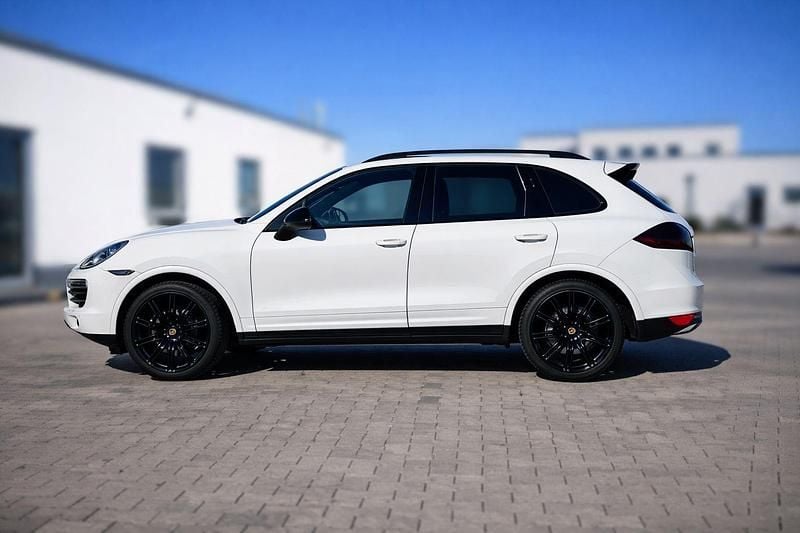 Second-hand Porsche Cayenne 382 CP (280 kW) 2014 Alb SUV
