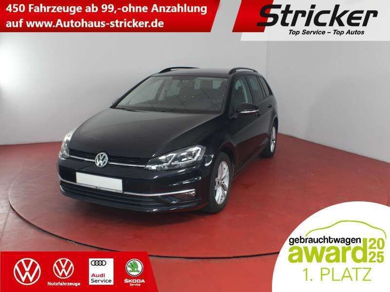 Deep black perleffekt Gebraucht 2018 VW Golf VII Comfortline Kombi | 11.950 € (Guter Preis) - Bild 1/2