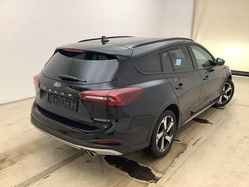 Usado Ford Focus Active X 155 CV (114 kW) 2025 Negro Berlina