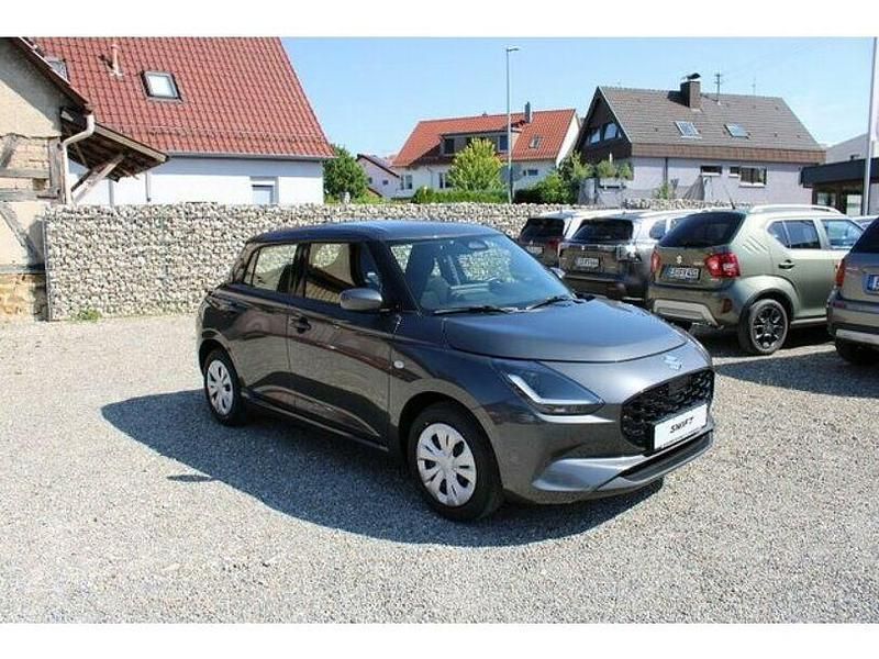 Grau Neu 2025 Suzuki Swift | 18.099 € - Bild 1/4