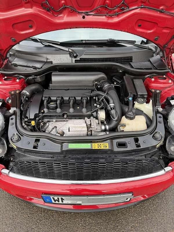 Rot Gebraucht 2010 Mini John Cooper Works Clubman Kombi | 14.500 € (Superpreis) - Bild 1/4