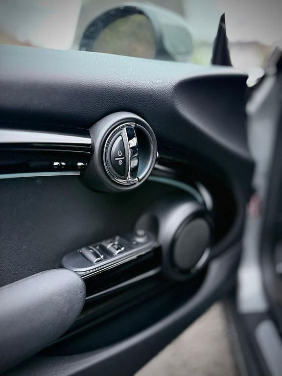 Gebraucht Mini One Cabriolet 102 PS (75 kW) 2022 Grau Cabrio