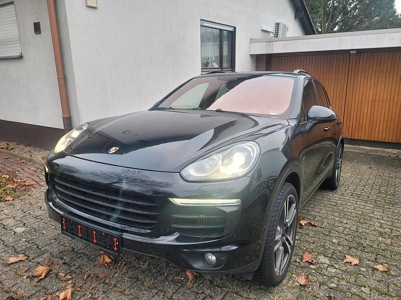 Schwarz Gebraucht 2016 Porsche Cayenne SUV | 25.750 € (Superpreis) - Bild 1/4