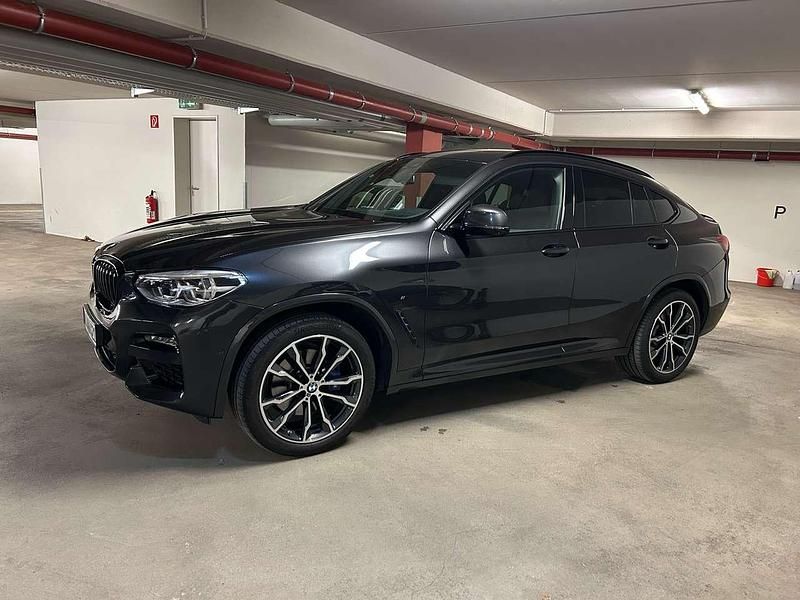 Grau Gebraucht 2020 BMW X4 M Sport SUV | 39.999 € (Etwas zu teuer) - Bild 1/4