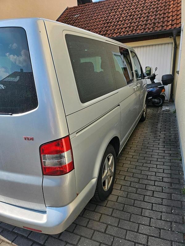 Usata VW T5 174 CV (127 kW) 2005 Argento Furgone