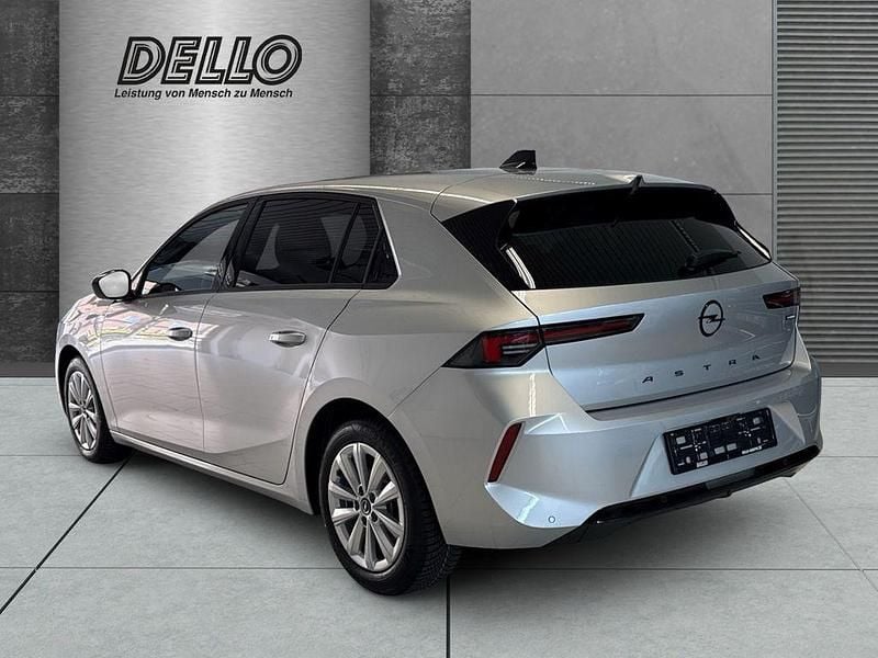 Neu Opel Astra 145 PS (106 kW) 2026 Kristall silber Limousine
