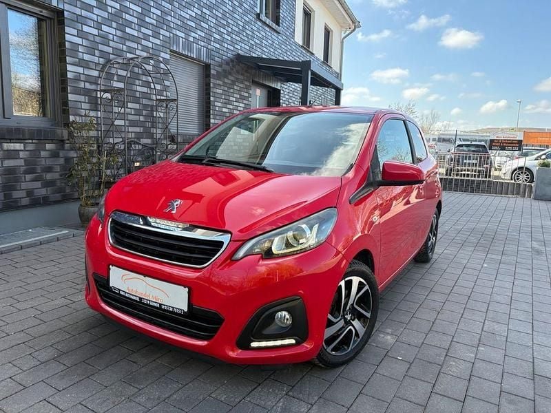 Gebraucht Peugeot 108 Active 69 PS (50 kW) 2014 Rot Kleinwagen