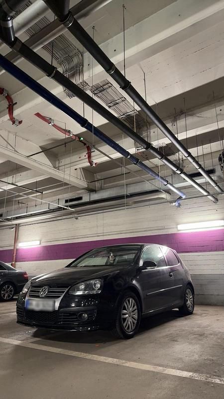 Gebraucht VW Golf V GT 122 PS (89 kW) 2008 Schwarz Kleinwagen