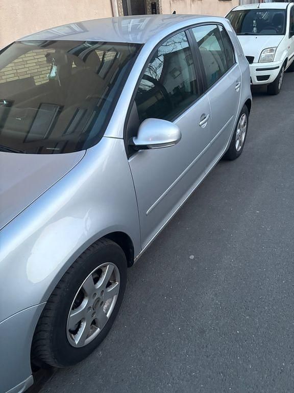 Gebraucht VW Golf V Trendline 102 PS (75 kW) 2007 Grau Limousine