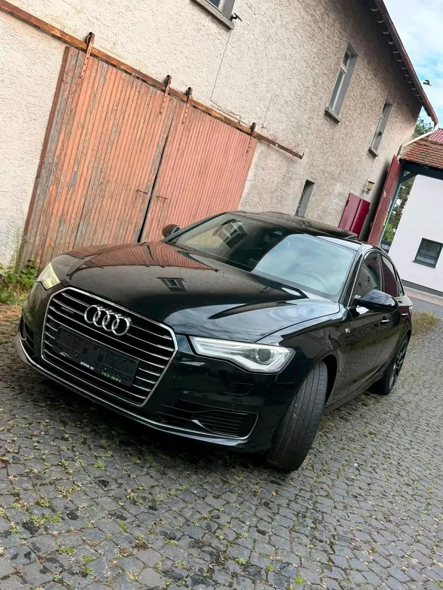 Gebraucht Audi A6 Comfort 272 PS (200 kW) 2015 Schwarz Limousine