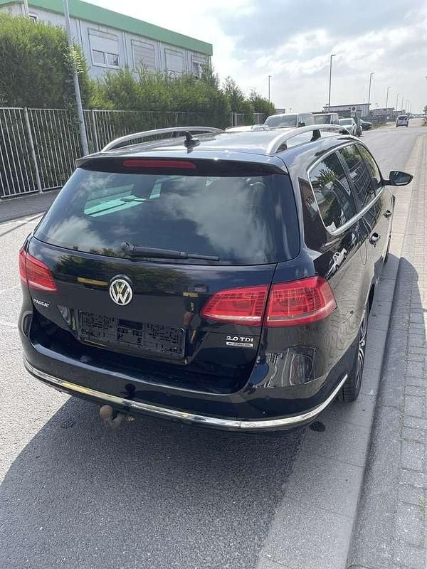 Gebraucht VW Passat Comfortline 140 PS (102 kW) 2014 Schwarz Kombi