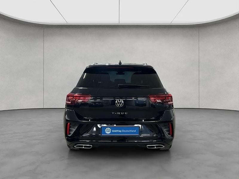 Second-hand VW T-Roc R-line 110 CP (80 kW) 2023 Negru SUV