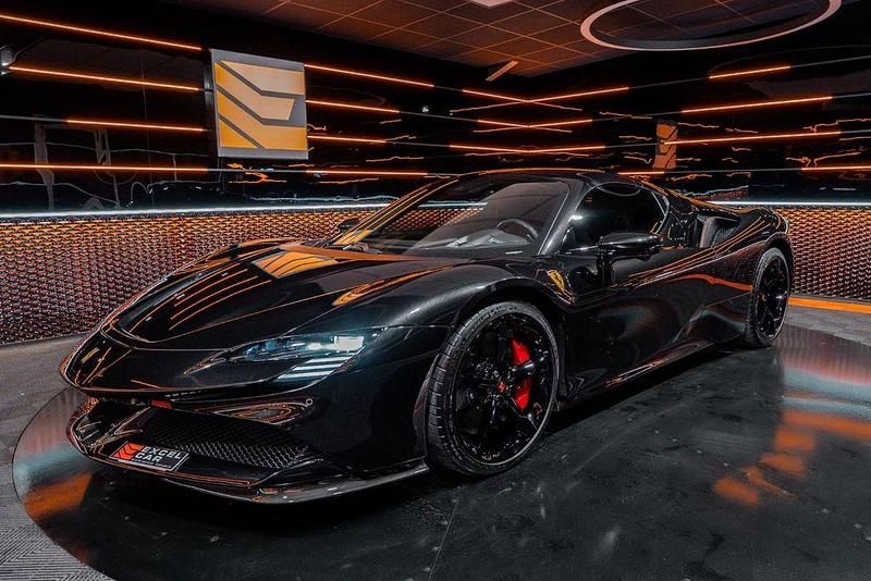 Gebraucht Ferrari SF90 999 PS (734 kW) 2022 Schwarz Cabrio