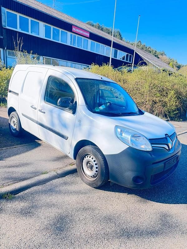 Second-hand Renault Kangoo 75 CP (55 kW) 2018 Alb Monovolum