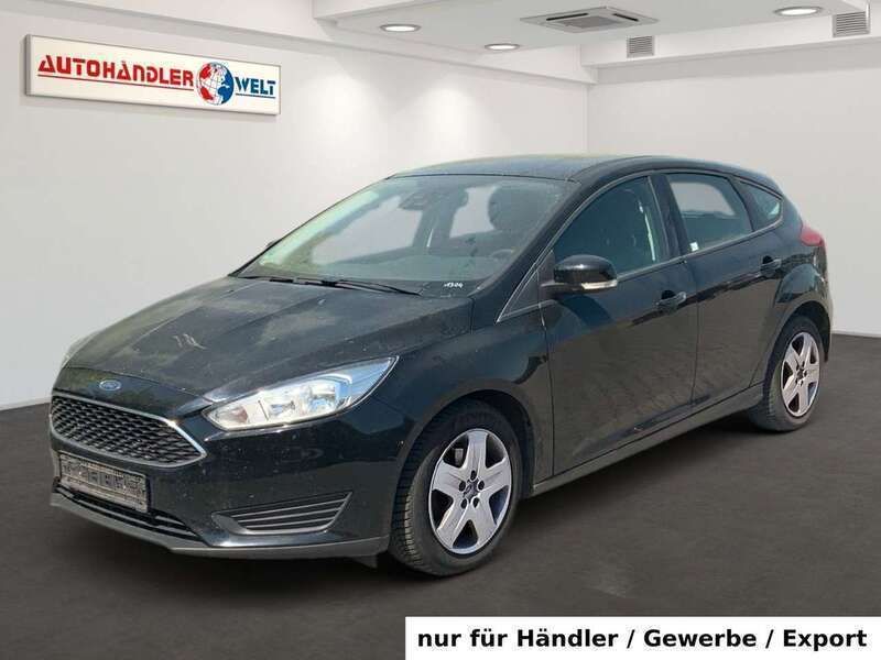 Schwarz Gebraucht 2015 Ford Focus Limousine | 2.699 € - Bild 1/3
