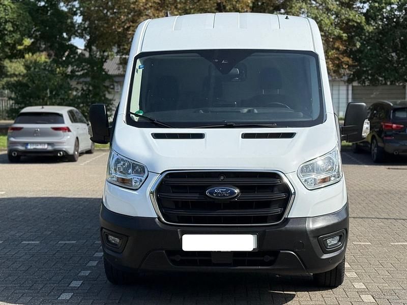 Weiß Gebraucht 2020 Ford Transit Trend Limousine | 12.999 € (Guter Preis) - Bild 1/4