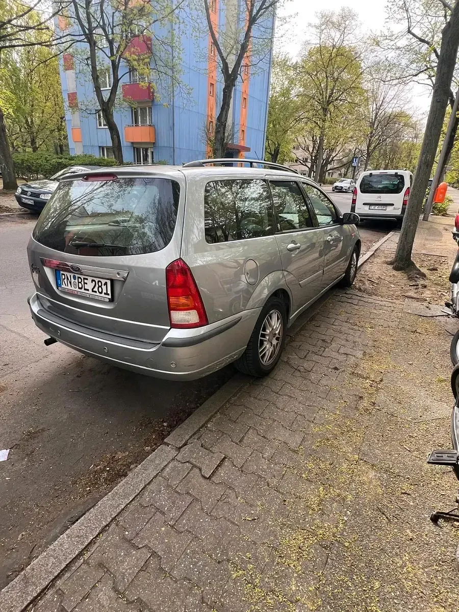 Brugt Ford Focus 101 HK (74 kW) 2003 Sølv Stationcar