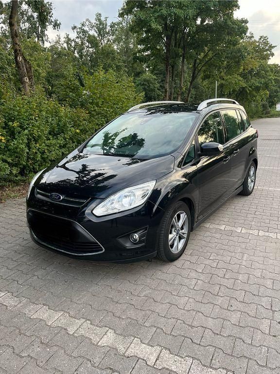 Schwarz Gebraucht 2014 Ford Grand C-Max SYNC Edition Van / Kleinbus | 6.999 € (Fairer Preis) - Bild 1/4