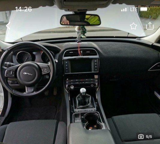 Gebraucht Jaguar XE 163 PS (119 kW) 2016 Weiß Limousine