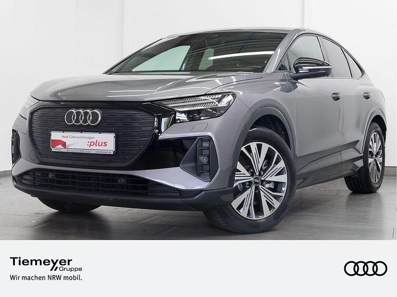 Grau Gebraucht 2022 Audi Q4 Sportback e-tron Ambiente SUV | 38.440 € (Fairer Preis) - Bild 1/4
