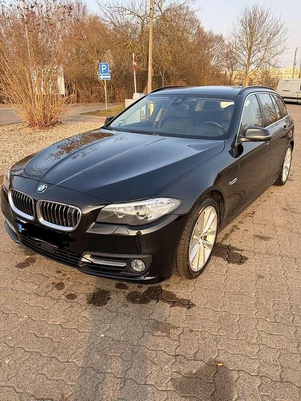 Gebraucht BMW 530 258 PS (189 kW) 2016 Schwarz Kombi