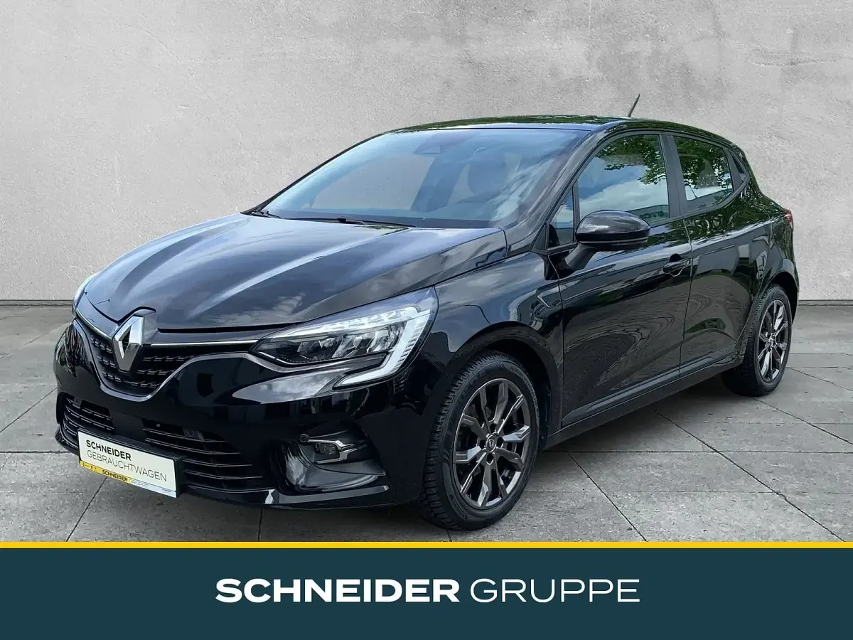 Używany Renault Clio V Business 91 KM (66 kW) 2022 Hatchback