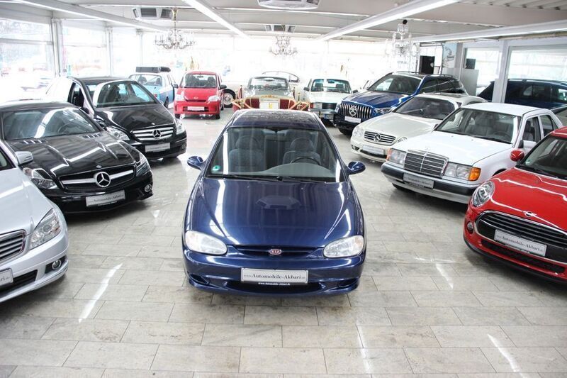 Blau Gebraucht 1999 Kia Shuma Limousine | 1.000 € - Bild 1/4