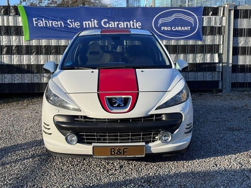 Gebraucht Peugeot 207 150 PS (110 kW) 2008 Weiß Kleinwagen