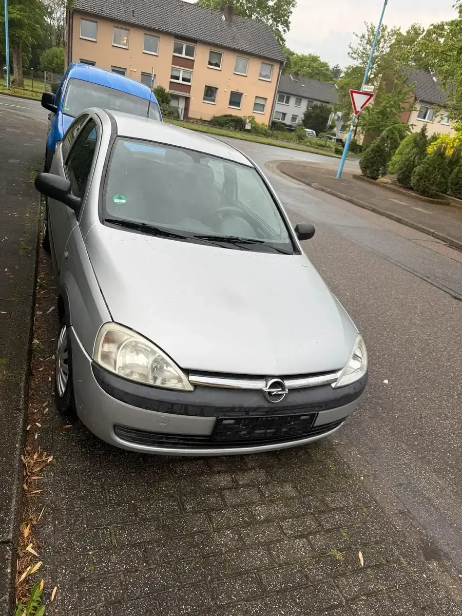 Occasion Opel Corsa 58 ch (42 kW) 2002 Argent Citadine