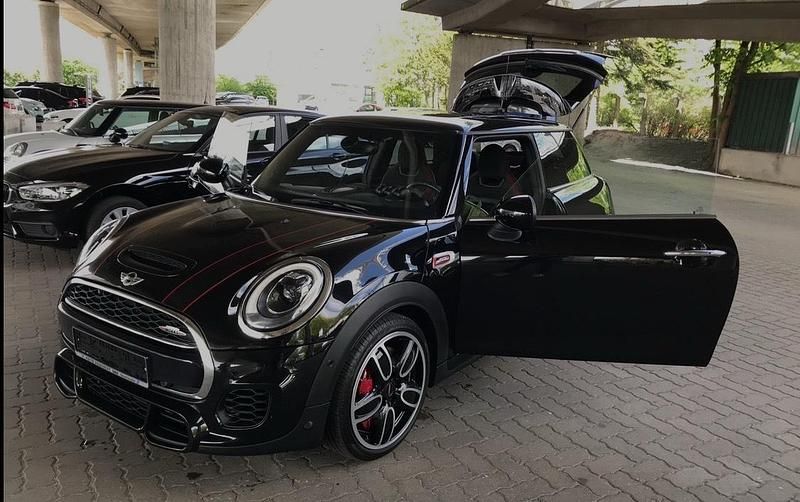 Gebraucht Mini John Cooper Works 231 PS (169 kW) 2015 Schwarz Kleinwagen