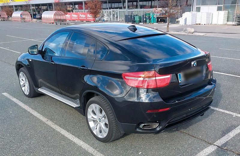 Gebraucht BMW ActiveHybrid X6 485 PS (356 kW) 2010 Schwarz SUV