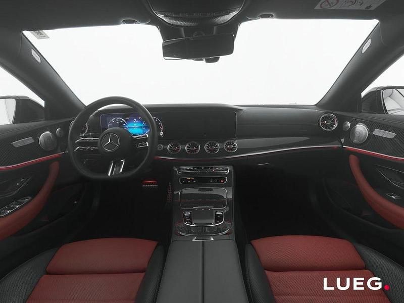 Gebraucht Mercedes E300 AMG 258 PS (189 kW) 2023 Schwarz Coupé