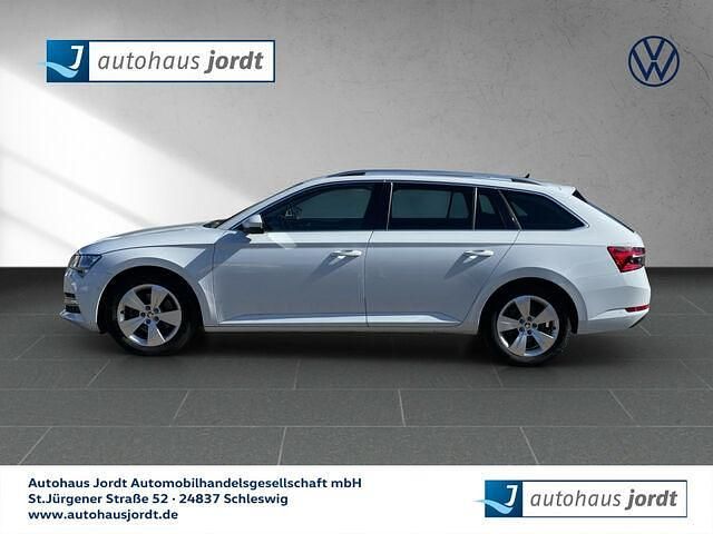 Gebraucht Skoda Superb Style 218 PS (160 kW) 2021 Weiß Kombi