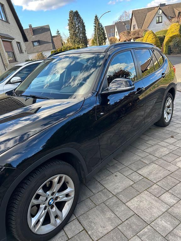 Gebraucht BMW X1 143 PS (105 kW) 2013 Schwarz SUV