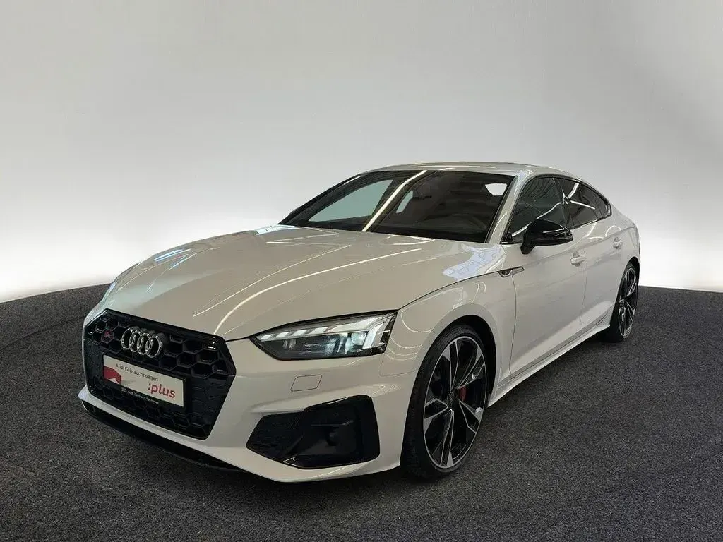 Gebraucht Audi S5 Sportback Ambiente 341 PS (250 kW) 2023 Gletscherweiß metallic Kleinwagen