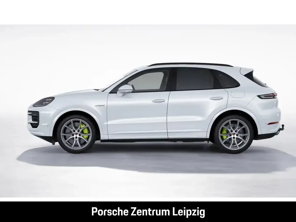 Usata Porsche Cayenne S E-Hybrid 519 CV (381 kW) 2025 Bianco SUV