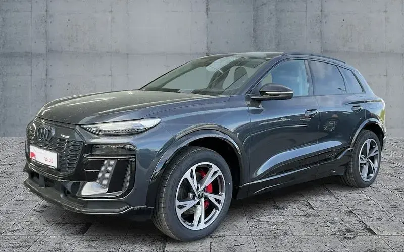 Używany Audi Q6 e-tron Ambiente 285 kW (388 KM) 2024 Szary SUV