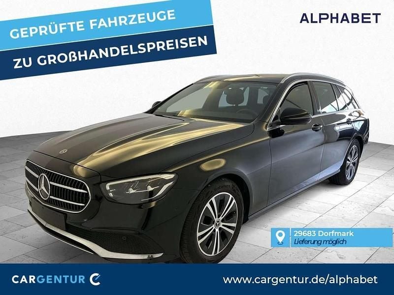 Schwarz Gebraucht 2021 Mercedes E200 Avantgarde Kombi | 29.590 € (Fairer Preis) - Bild 1/2