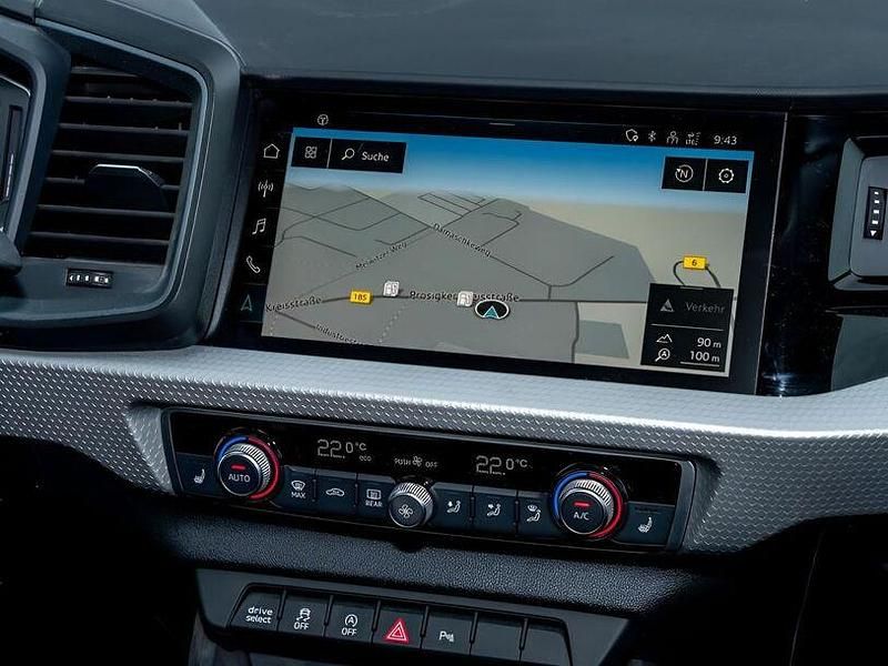 Second-hand Audi A1 207 CP (152 kW) 2023 Roșu SUV