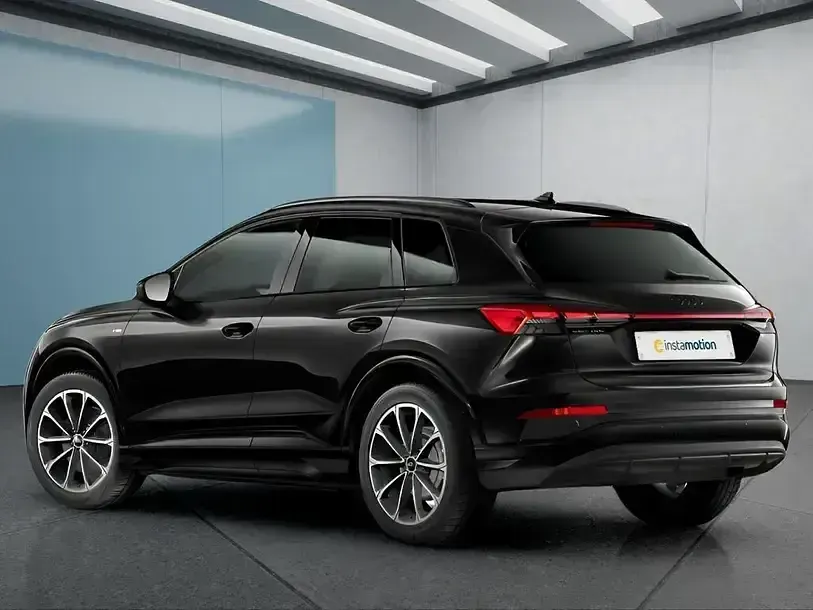 Gebraucht Audi Q4 e-tron 210 kW (286 PS) 2024 Schwarz SUV