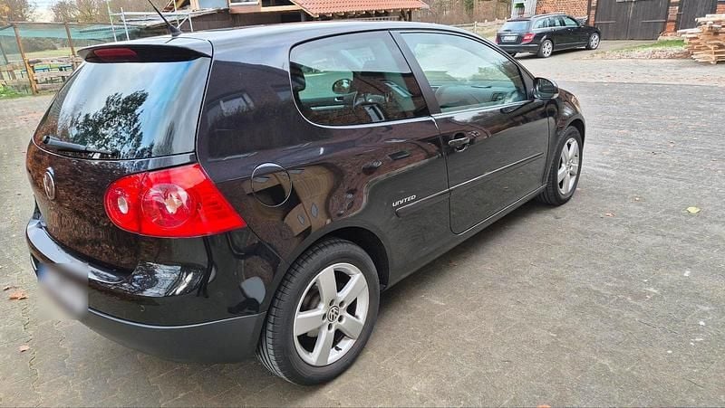 Gebraucht VW Golf VI 122 PS (89 kW) 2008 Schwarz Kleinwagen
