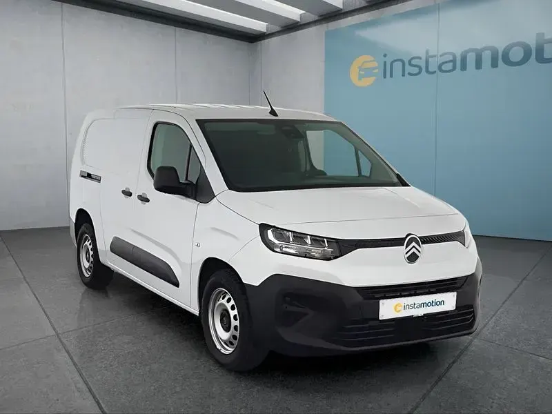 Neu Citroën Berlingo 102 PS (75 kW) 2026 Weiß Van / Kleinbus