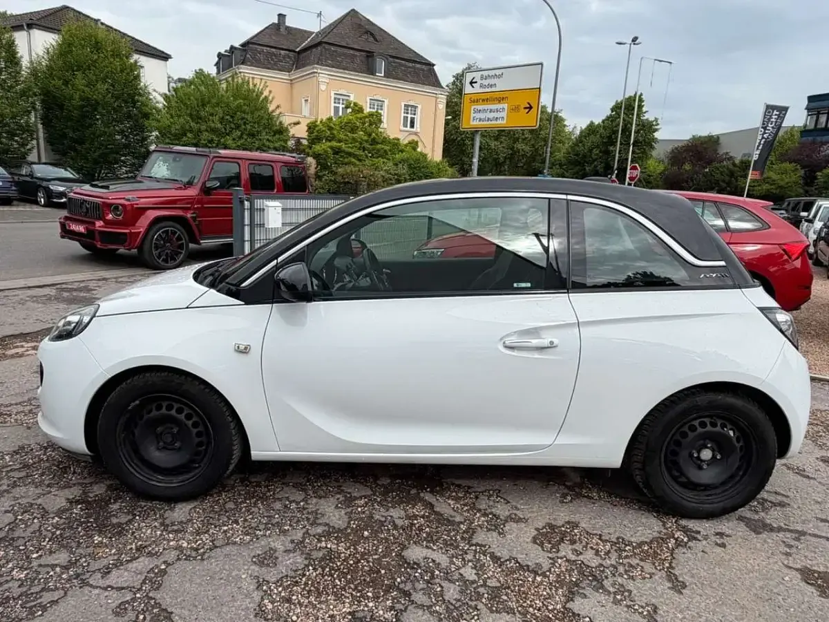 Gebraucht Opel Adam Jam 101 PS (74 kW) 2018 Schneeweiss/summitwhite/arctic Kleinwagen