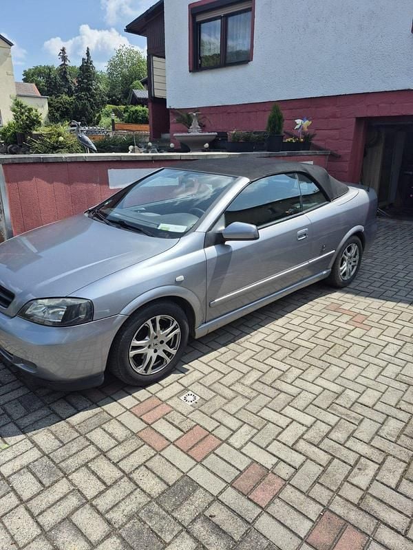 Gebraucht Opel Astra Cabriolet 105 PS (77 kW) 2006 Cabrio