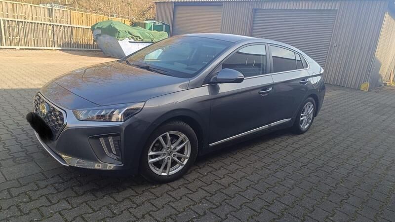 Grau Gebraucht 2020 Hyundai Ioniq Limousine | 15.900 € (Fairer Preis) - Bild 1/4