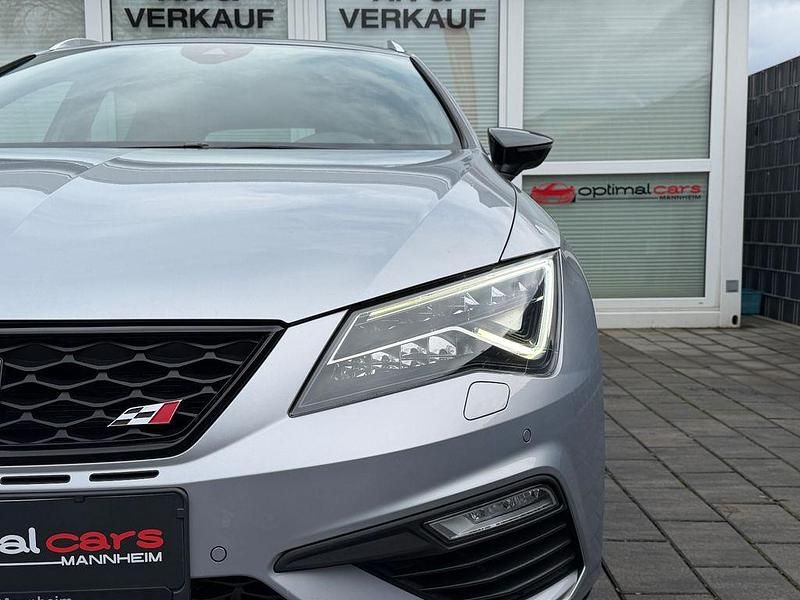 Gebraucht Seat Leon ST Beats 300 PS (220 kW) 2018 Florett(urban)silver Kombi