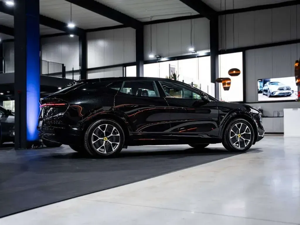 Gebraucht Lotus Eletre 450 kW (612 PS) 2024 Schwarz SUV
