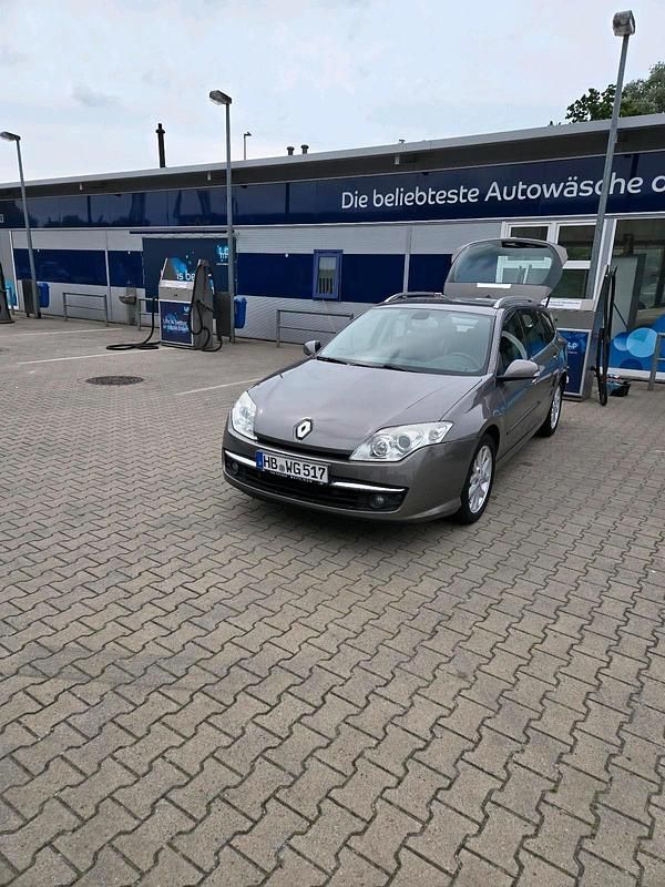 Braun Gebraucht 2008 Renault Laguna III Kombi | 3.200 € (Guter Preis) - Bild 1/4